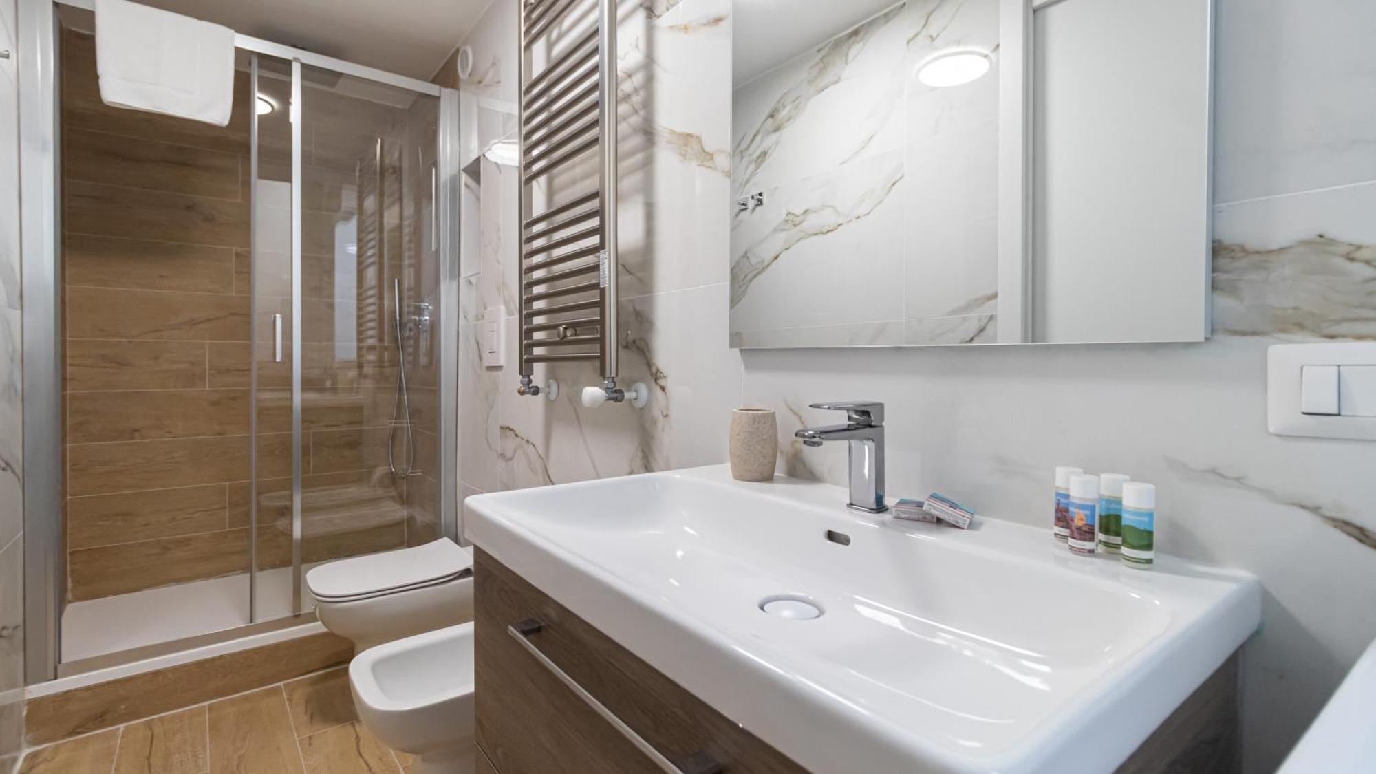 Italianway - Frisi 8 B Apartment Milan Bagian luar foto
